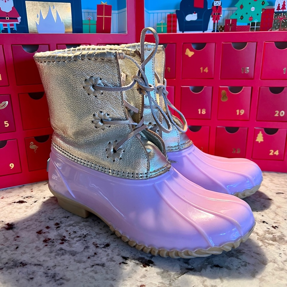 Jack Rogers Chloe Duck boot Orchid Pink and gold size 5 women's